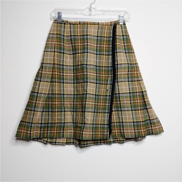 Pendleton Wool Wrap Skirt - Size 10 - EUC - Picture 2 of 5